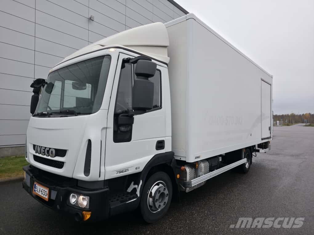 Iveco Eurocargo Camiões de caixa fechada