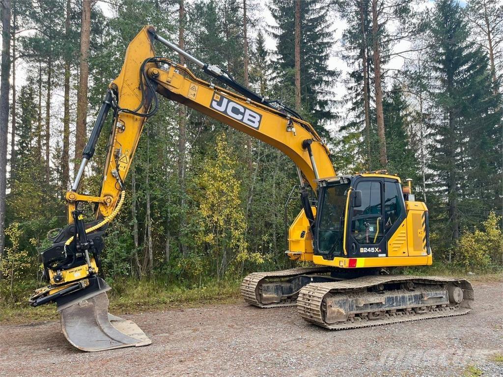 JCB 245XR Escavadoras de rastos