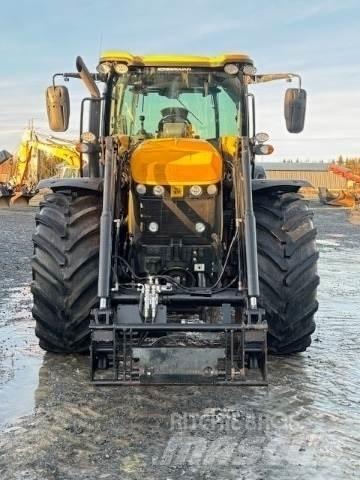 JCB 4220 Tratores Agrícolas usados