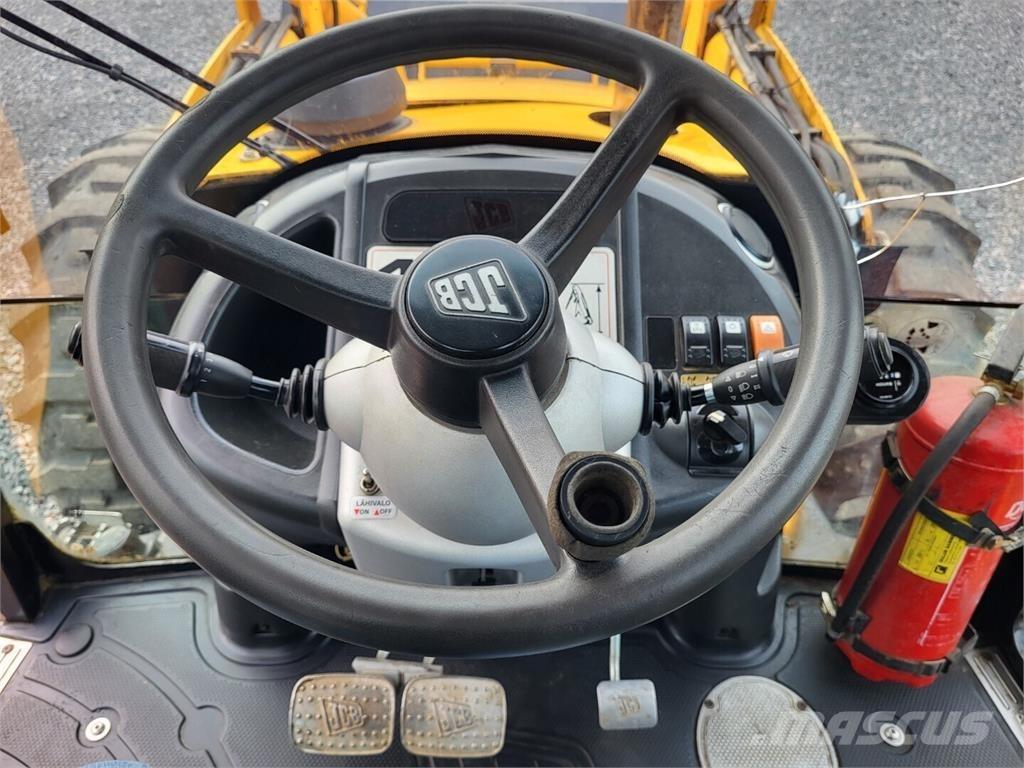 JCB 4CN Retroescavadoras