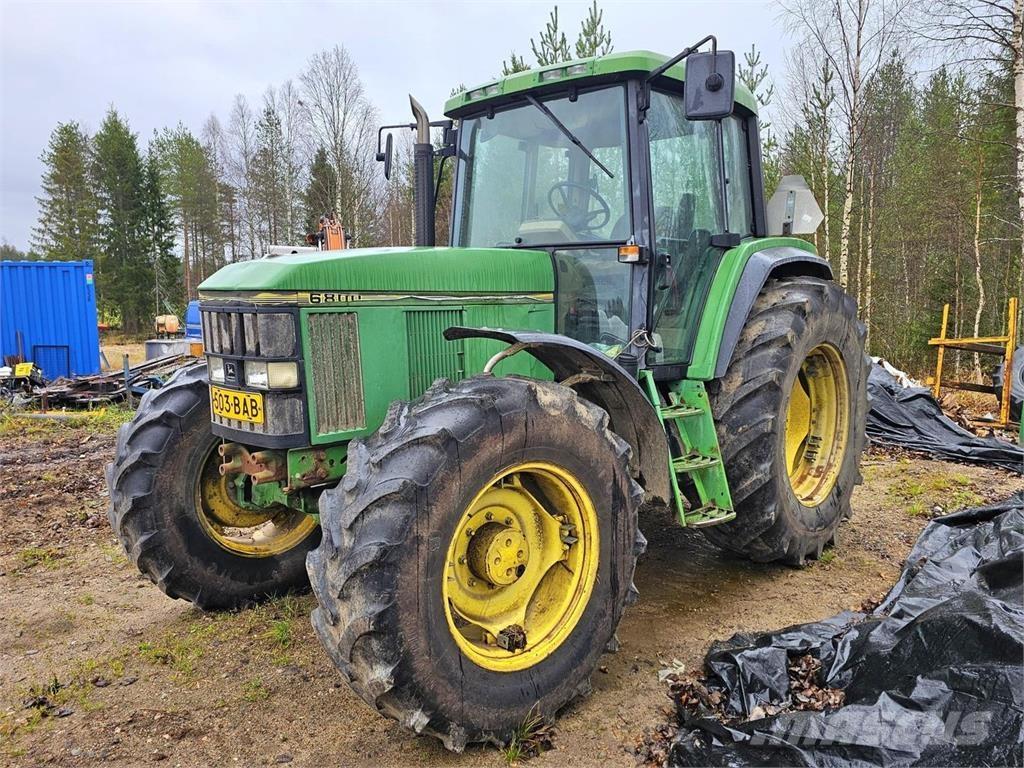 John Deere 6800 Tratores Agrícolas usados