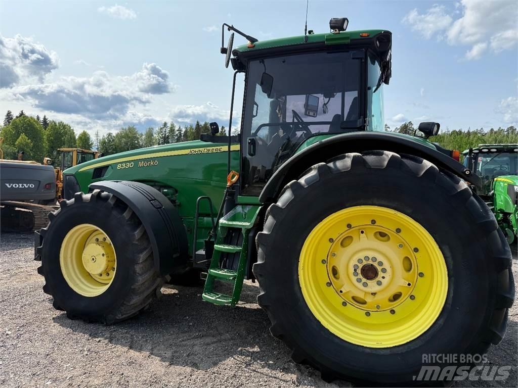 John Deere 8330 Tratores Agrícolas usados