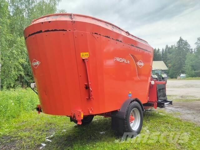 Kuhn Profile 1880 Outra maquinaria e acessórios para gado