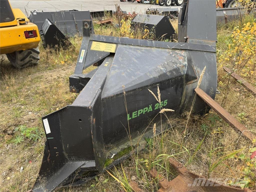 Leppä 255 Outros limpa-neves e máquinas de limpeza viária