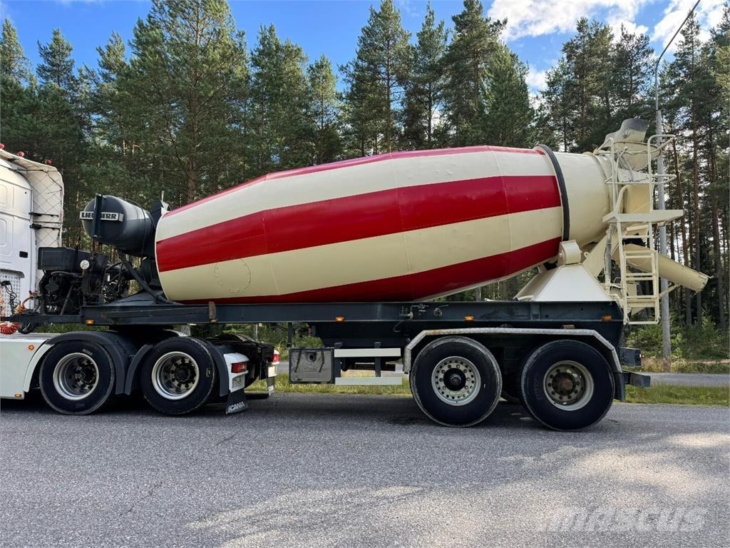 Liebherr 12m3 Camiões de betão