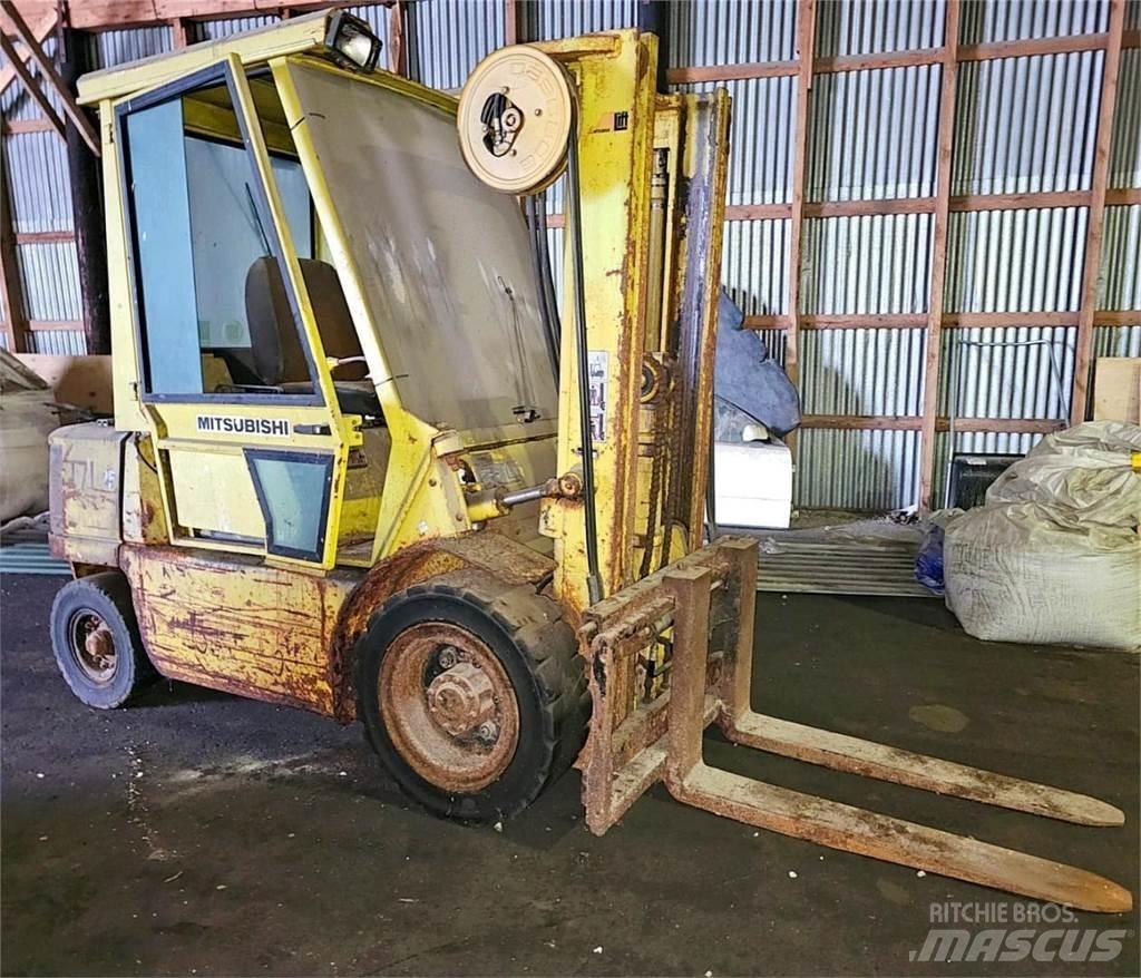 Mitsubishi FD25 Empilhadores Diesel