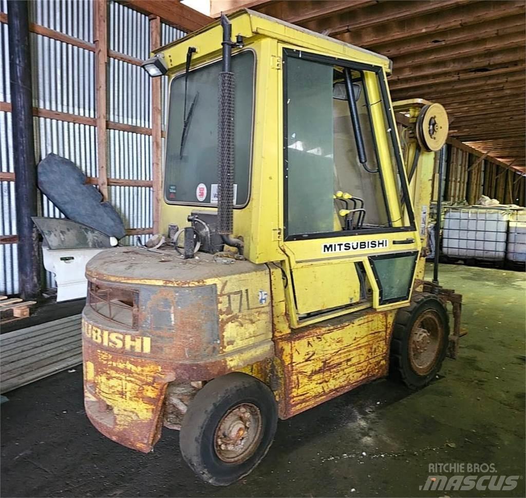 Mitsubishi FD25 Empilhadores Diesel