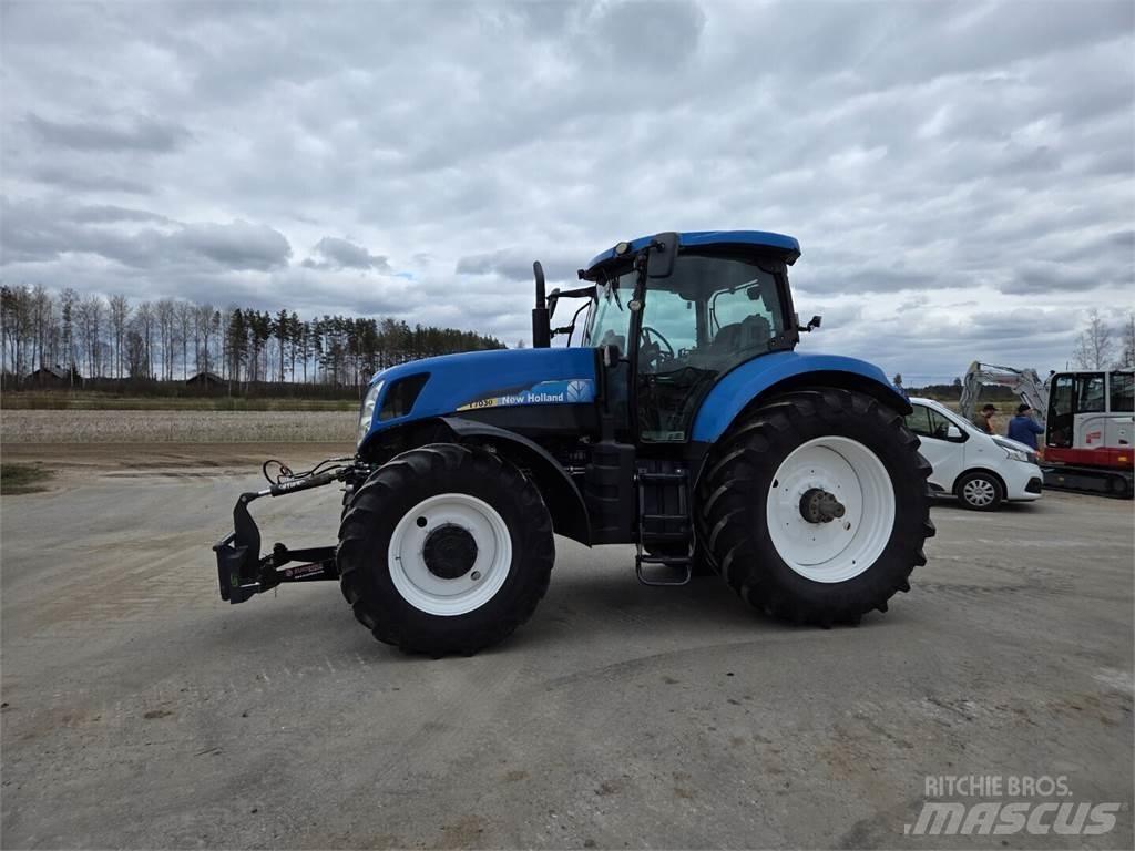 New Holland T7030 Tratores Agrícolas usados