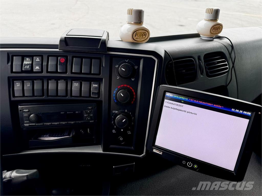 Renault D18 Wide Camiões caixa temperatura controlada