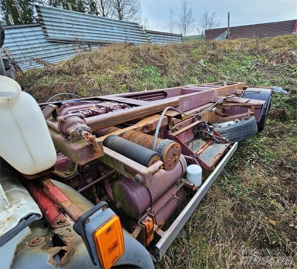 Renault M230ti Camiões Ampliroll