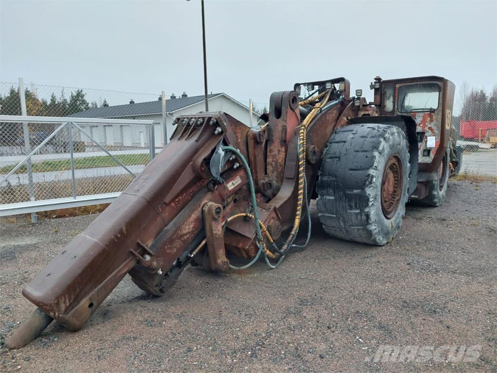 Sandvik TORO 0011 Pás carregadoras de rodas