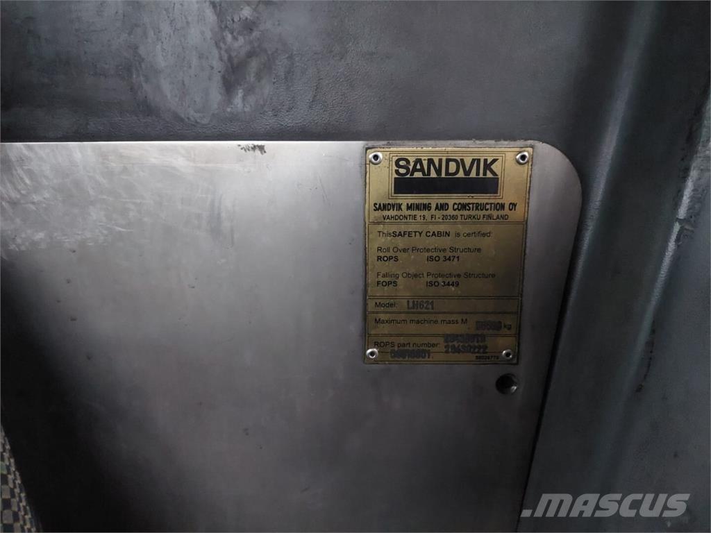 Sandvik TORO 621 Pás carregadoras de rodas