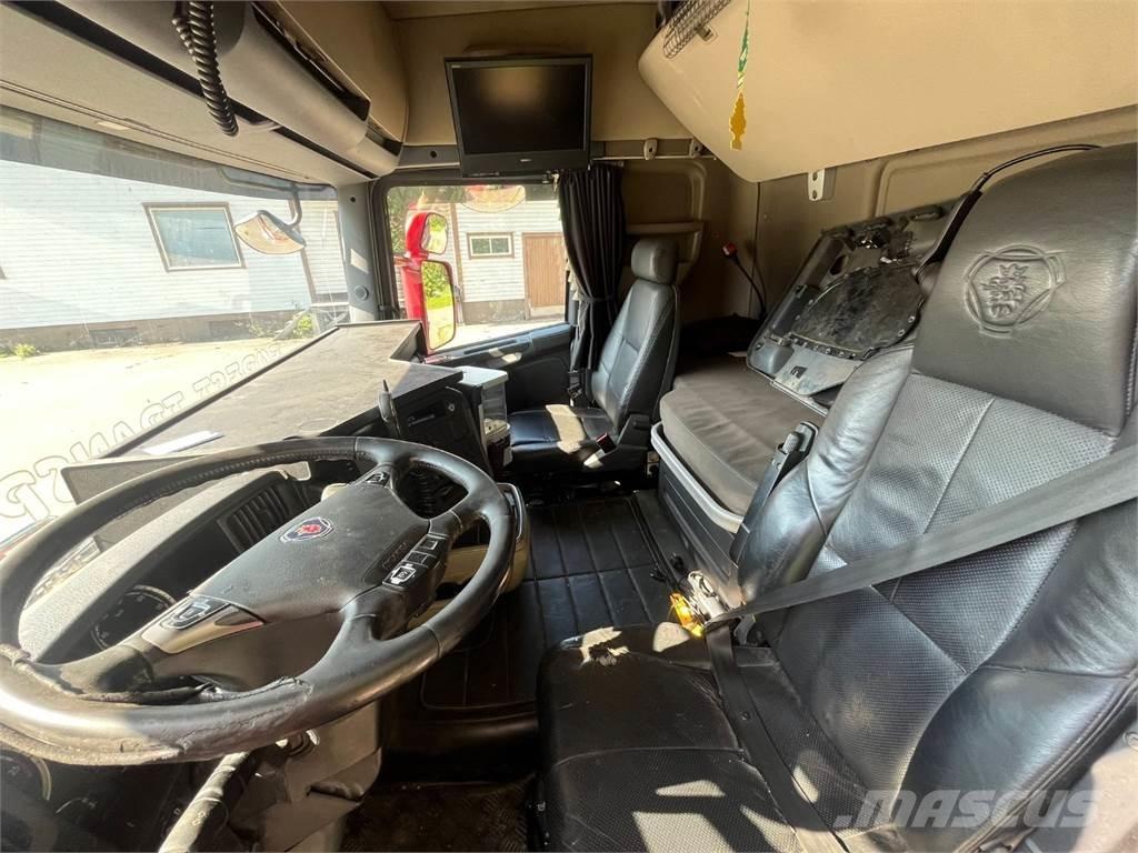 Scania R730 Camiões de transporte de troncos
