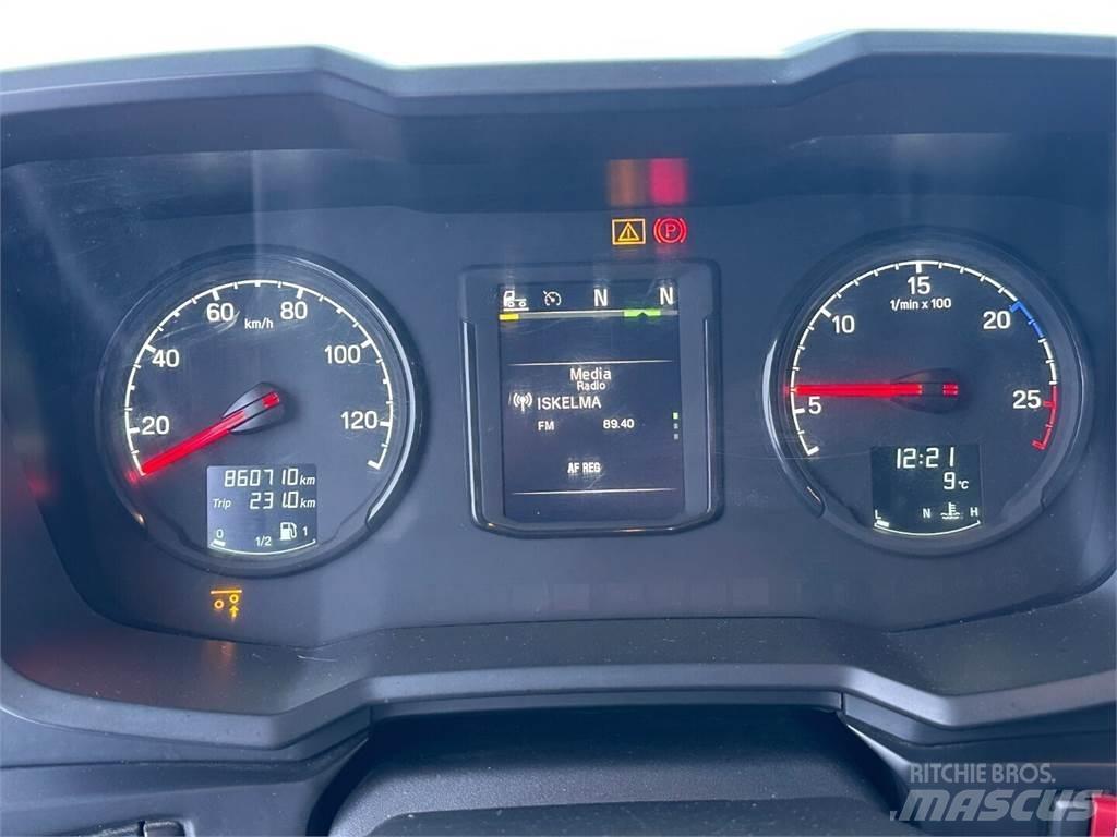 Scania R730 8x4 Camiões de transporte de troncos