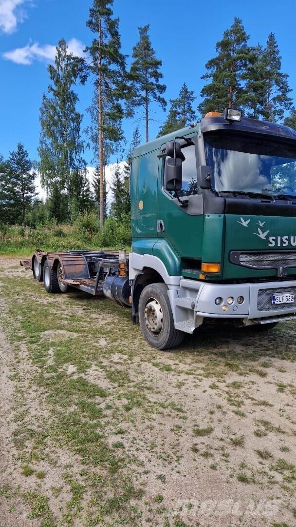 Sisu E12M Camiões de Transporte Auto