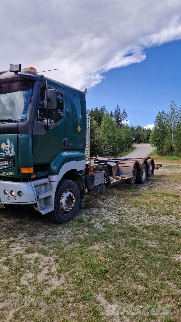 Sisu E12M Camiões de Transporte Auto