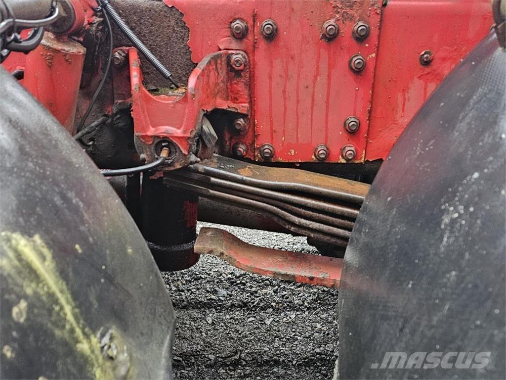 Sisu E12M 8X2 Camiões Ampliroll