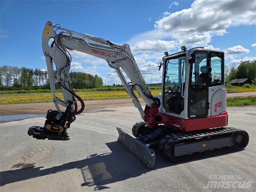 Takeuchi TB350R Mini Escavadoras <7t