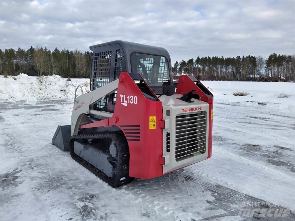 Takeuchi TL130 Carregadoras de direcção deslizante