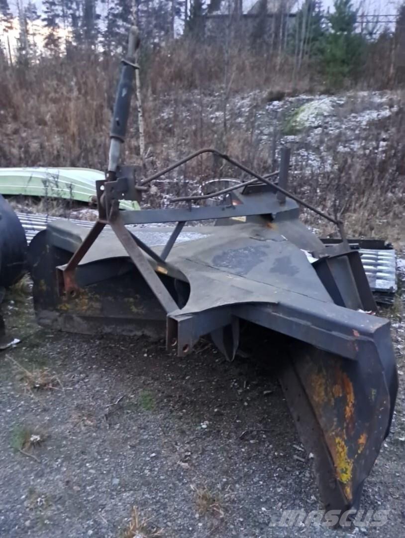 Valmet 600-4 4x4 Tratores Agrícolas usados