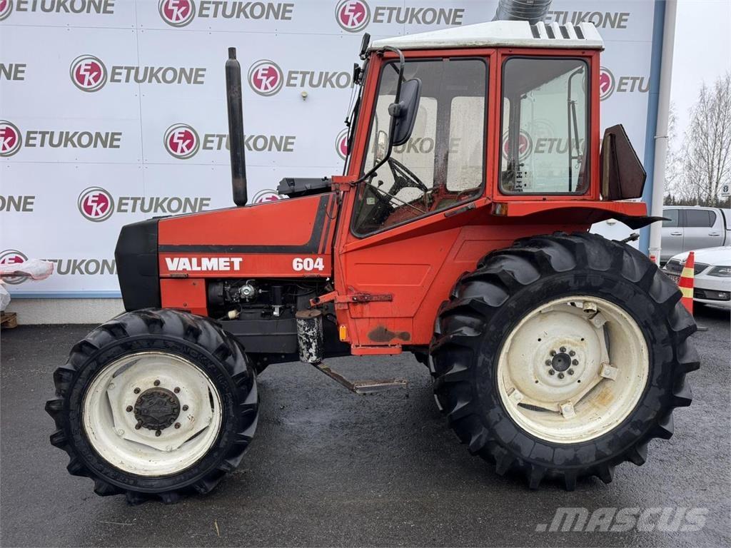 Valmet 604 Tratores Agrícolas usados