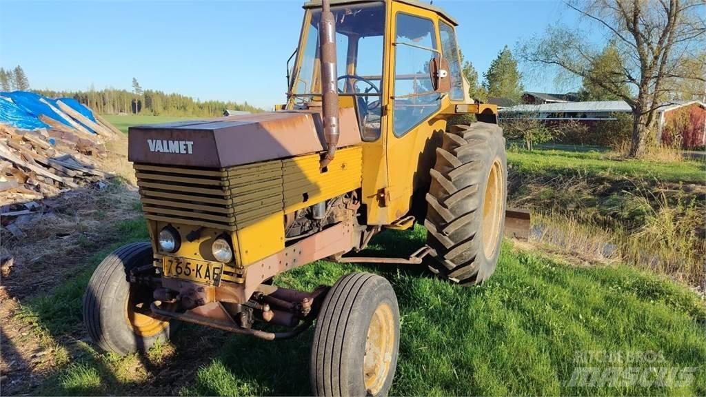 Valmet 702 Tratores Agrícolas usados