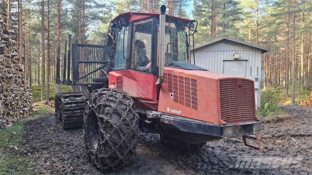 Valmet 840.2 Forwarders florestais