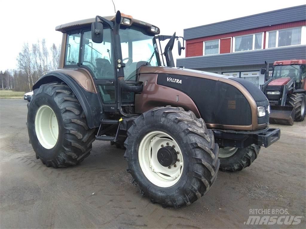 Valtra T 170 Tratores Agrícolas usados