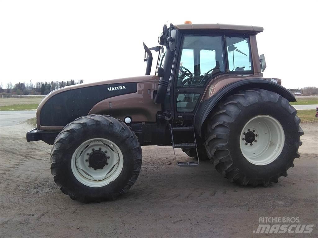 Valtra T 170 Tratores Agrícolas usados