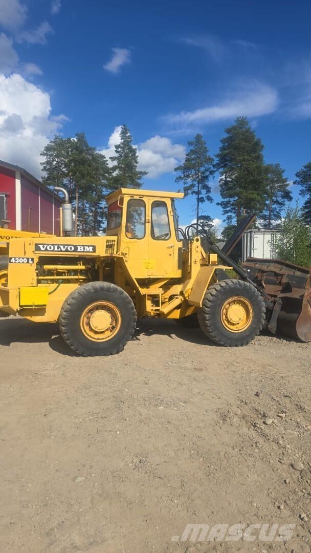 Volvo BM 4300 Pás carregadoras de rodas
