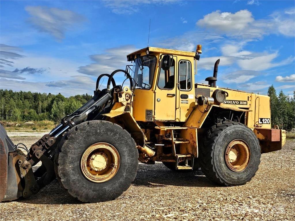 Volvo BM L120 Pás carregadoras de rodas