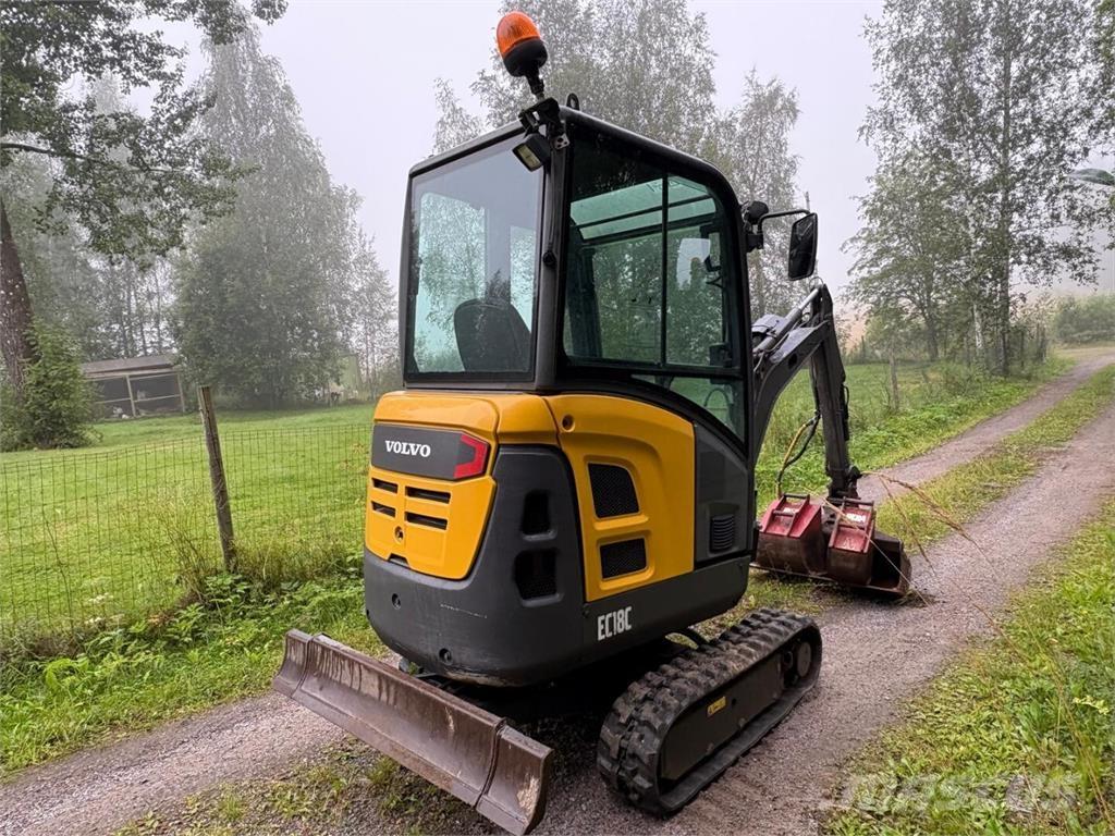 Volvo EC 18 C Mini Escavadoras <7t