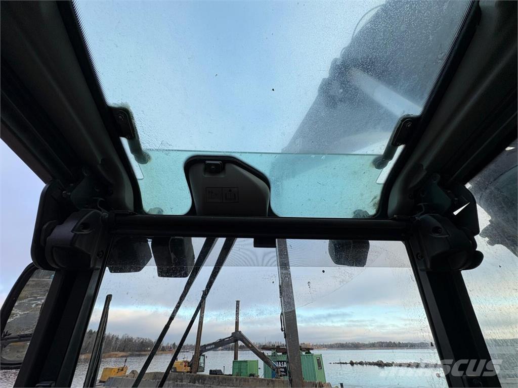 Volvo EC 250 ELR Escavadoras de longo alcance