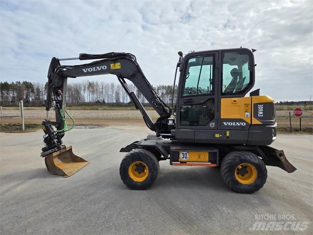 Volvo EW60E Escavadoras de rodas