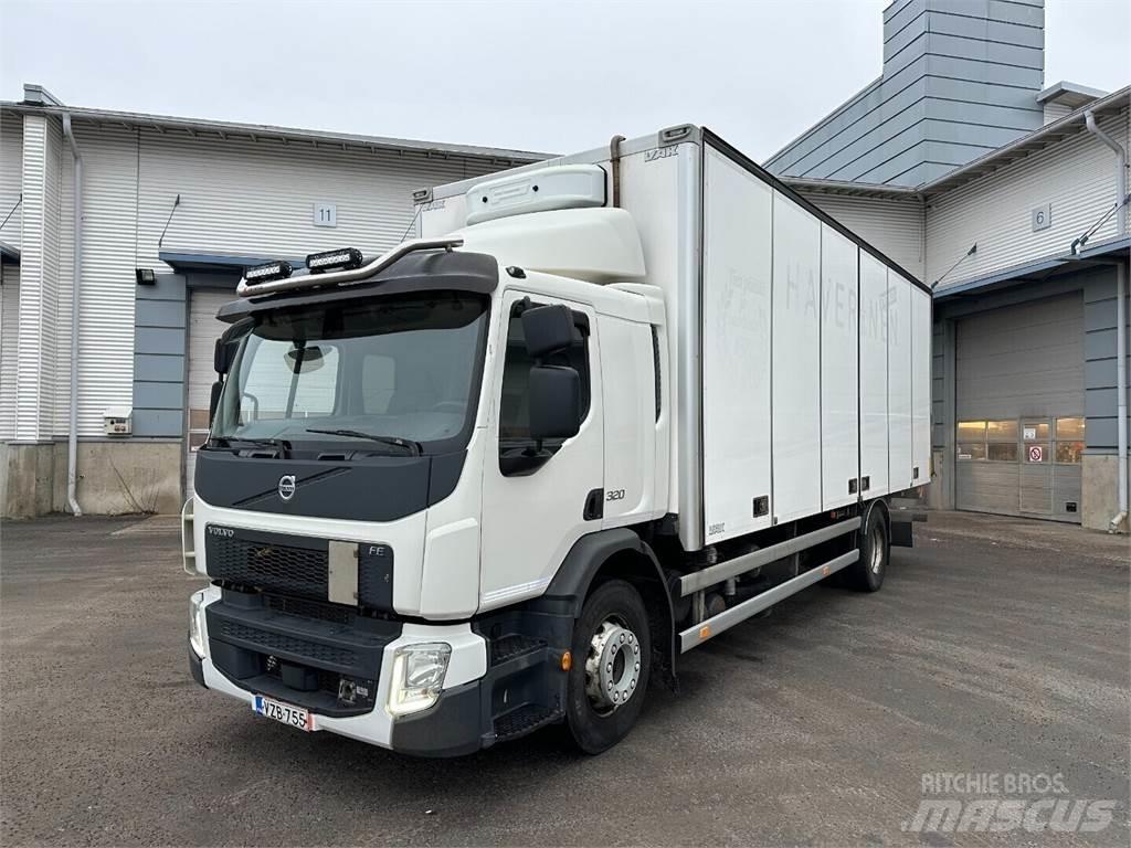 Volvo FE320 4x2 Camiões de caixa fechada