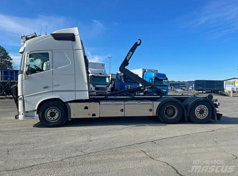 Volvo FH16 6x2 -13 Camiões Ampliroll