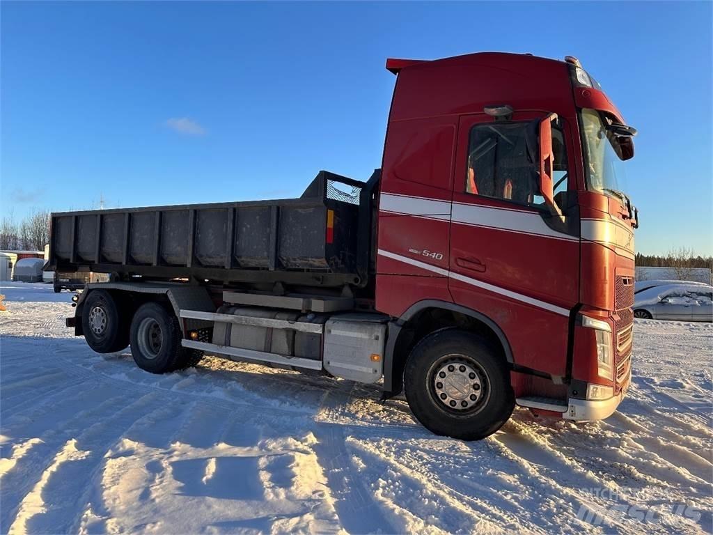 Volvo FH540 Camiões Ampliroll