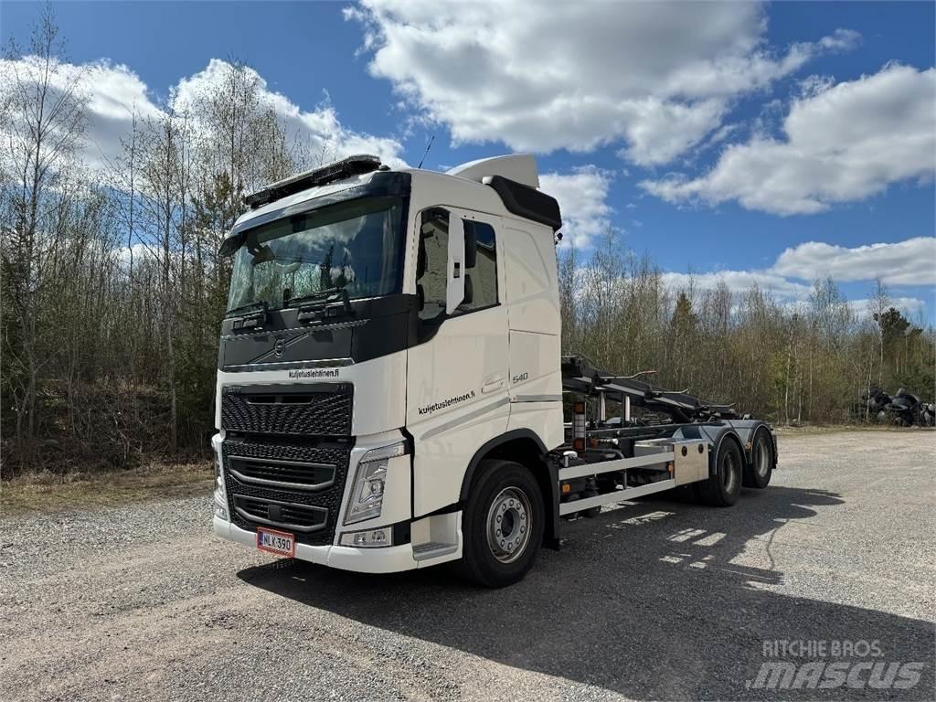 Volvo FH540 Camiões Ampliroll