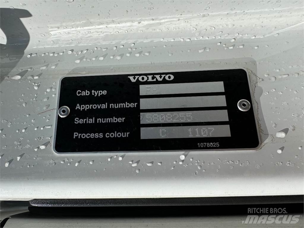 Volvo FH540 Camiões Ampliroll