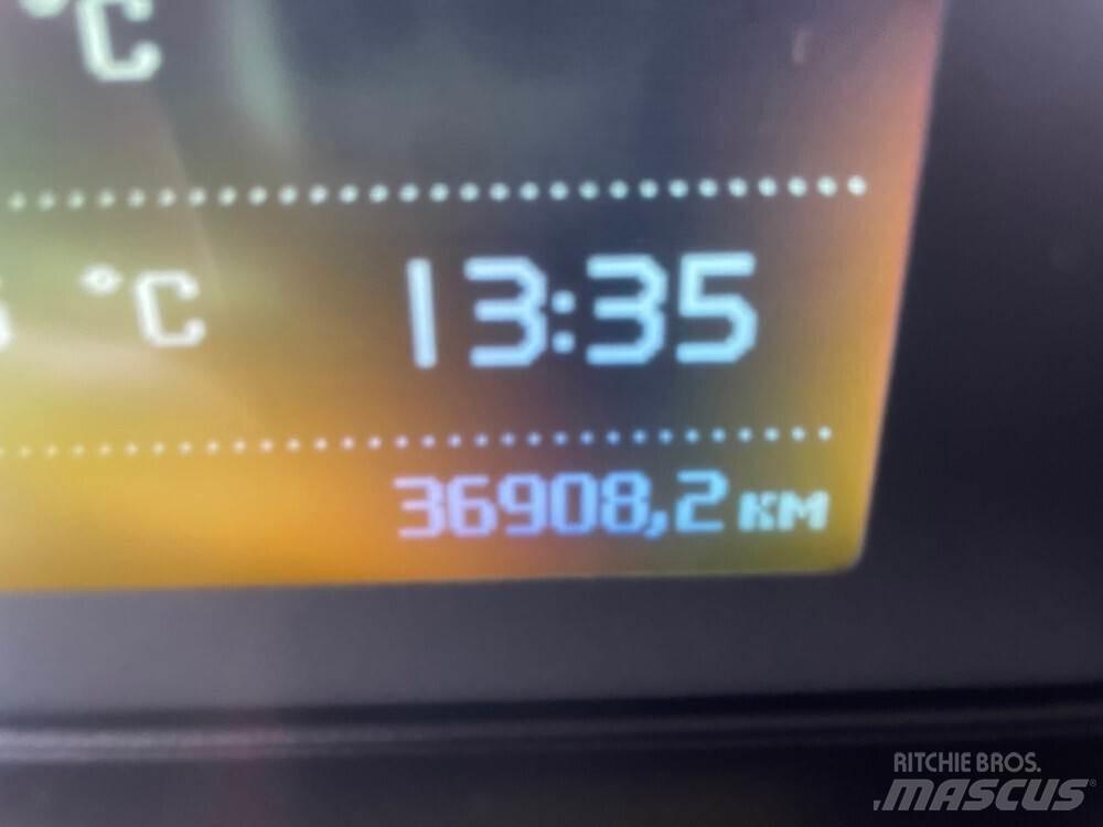 Volvo FM 8X4 -12 Camiões Ampliroll