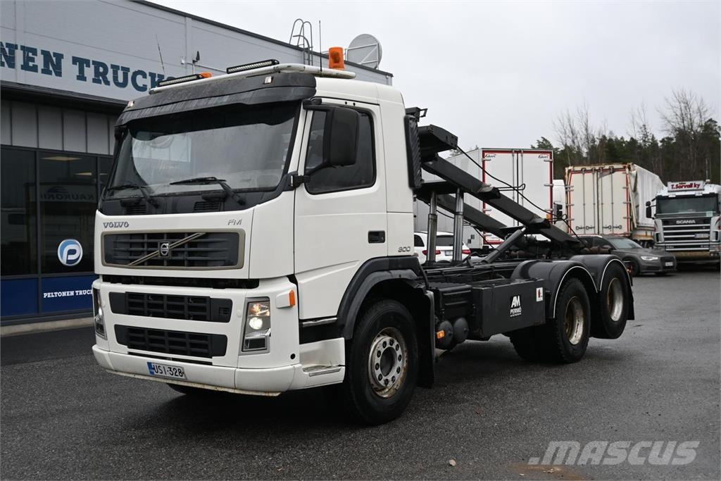 Volvo FM300 6x2 Camiões Ampliroll