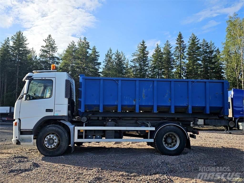 Volvo FM9 4x2 Camiões Ampliroll