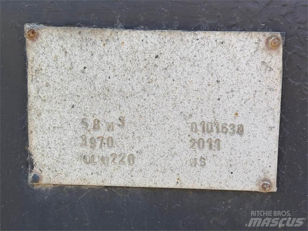 Volvo L 220 F Pás carregadoras de rodas