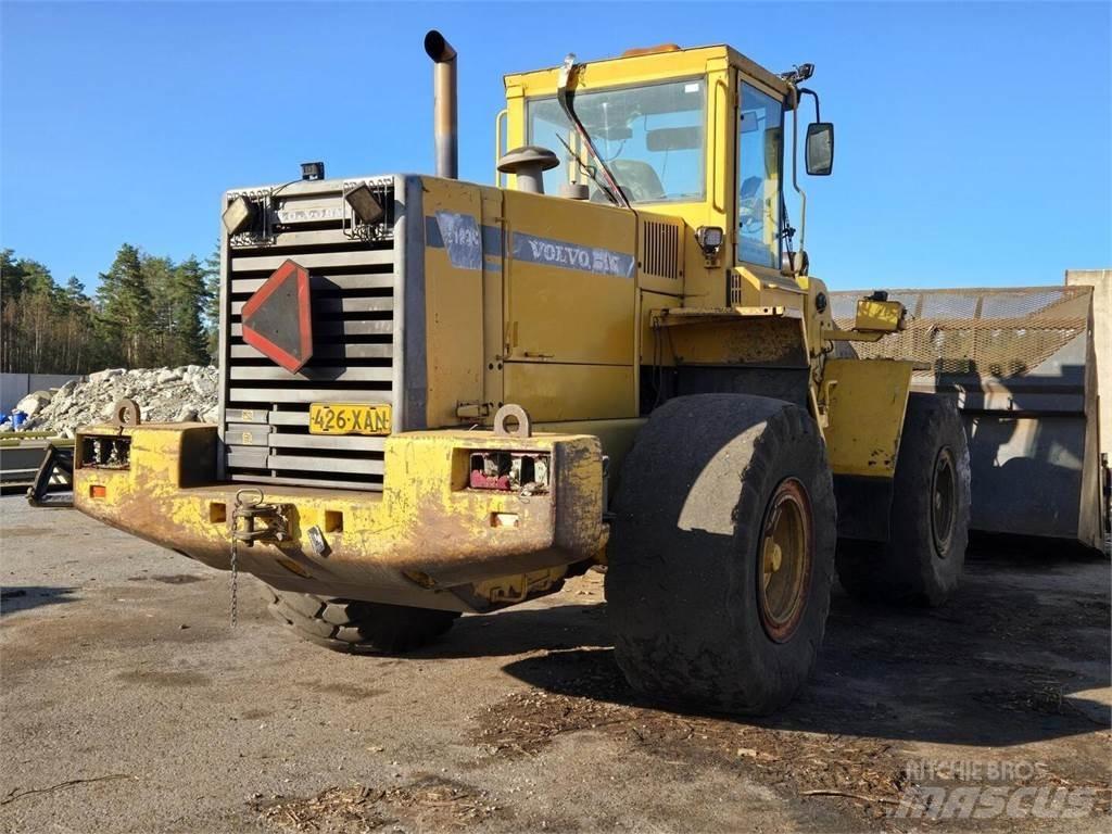 Volvo L120C Pás carregadoras de rodas