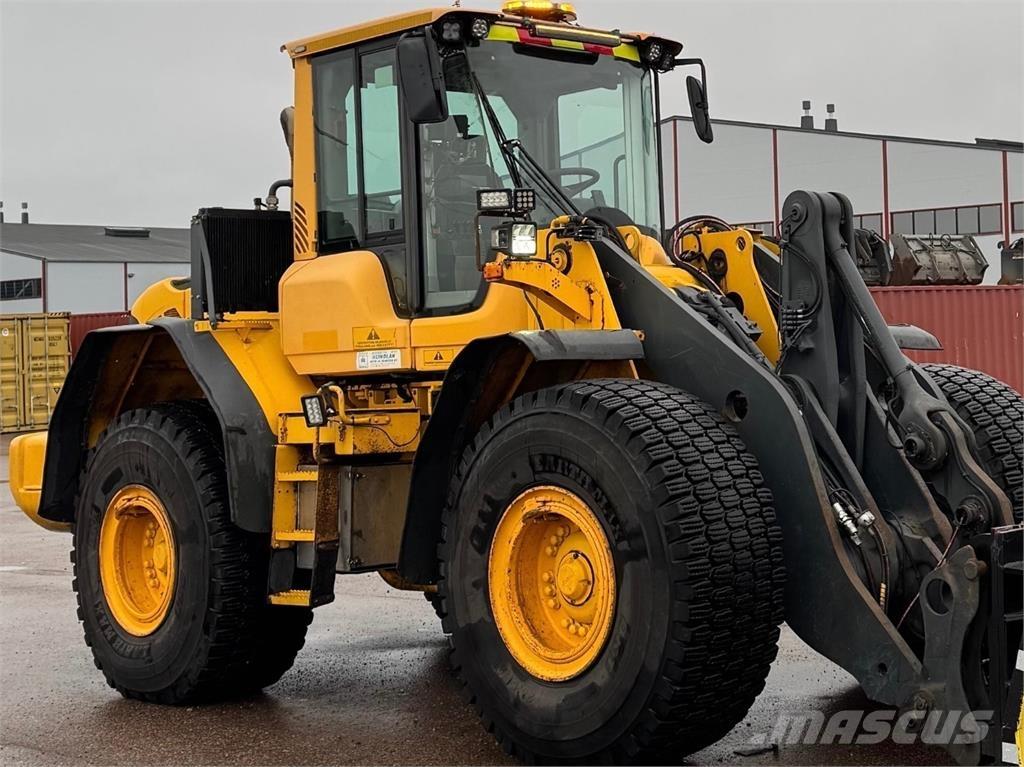 Volvo L120F Pás carregadoras de rodas