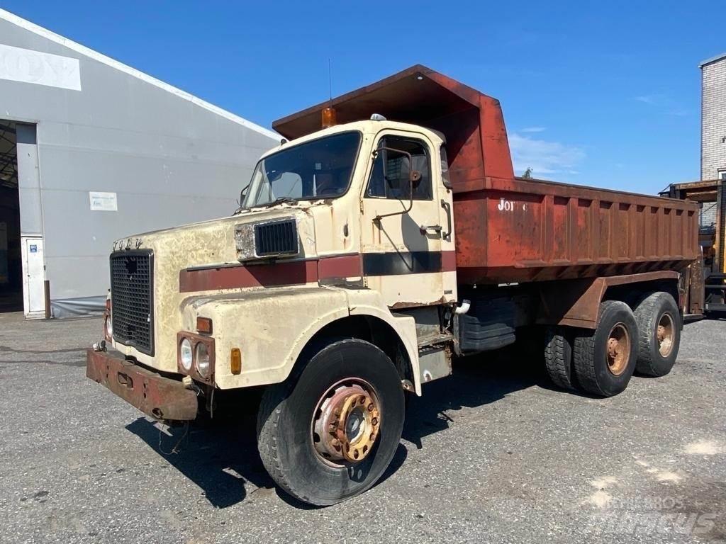 Volvo N12 6x4 Camiões basculantes