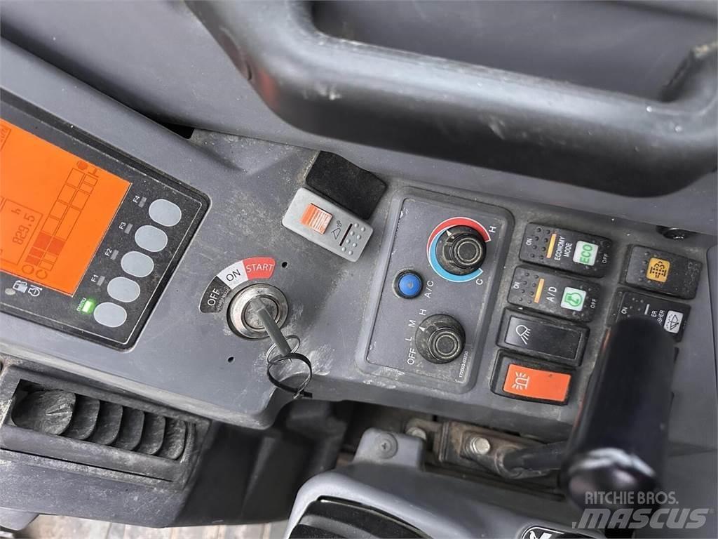 Yanmar SV100 Escavadoras de rastos
