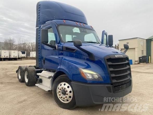 Freightliner CASCADIA 116 Tractores (camiões)
