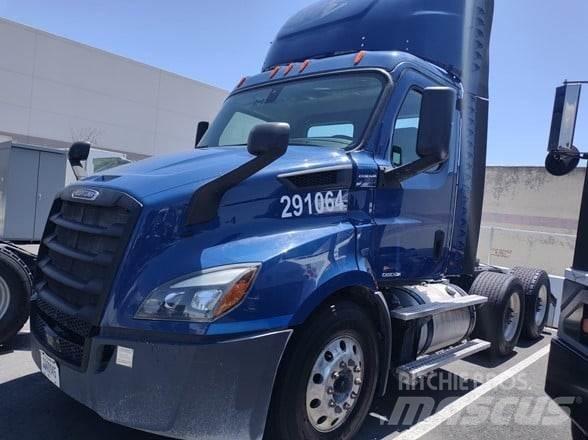 Freightliner CASCADIA 116 Tractores (camiões)