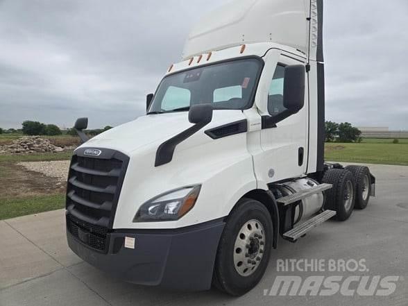 Freightliner CASCADIA 116 Tractores (camiões)